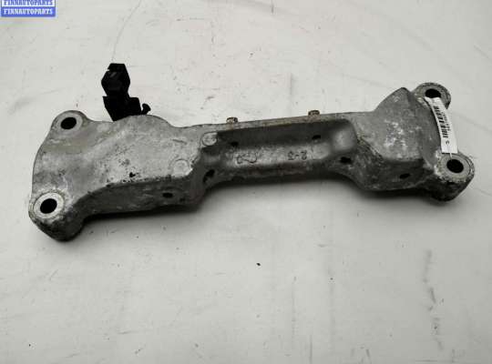 Кронштейн двигателя опорный PG1170914 на Peugeot 207