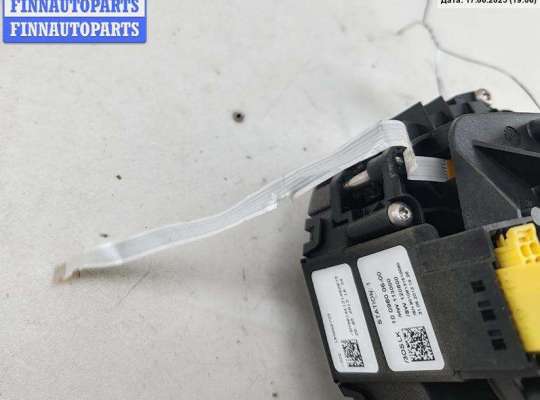 Подрулевой переключатель