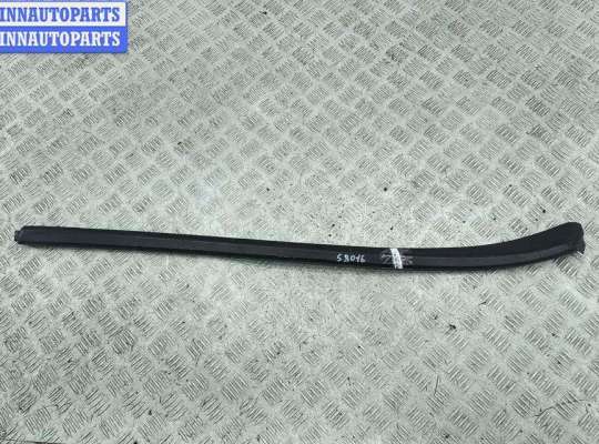 купить Молдинг лобового стекла на Peugeot 308 T7 (2007-2013)