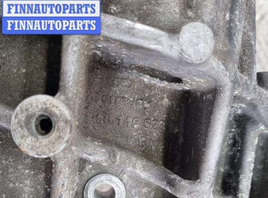 купить Кронштейн гидроусилителя на Volkswagen Passat B5
