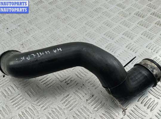 купить Патрубок интеркулера на Volkswagen Passat B5+ (GP)