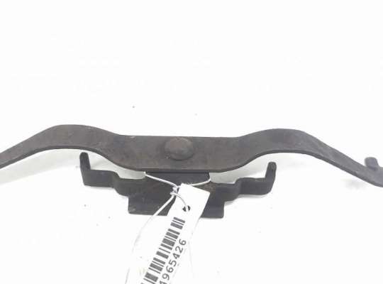 купить Скоба суппорта переднего на BMW 5 E39 (1995-2003)