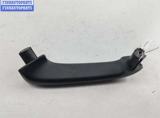 купить Ручка двери внутренняя задняя левая на Volkswagen Passat B3