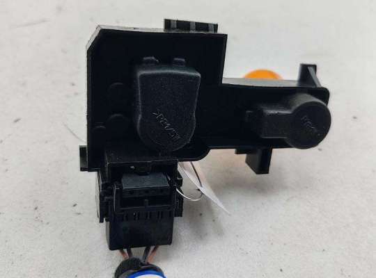 купить Плата фонаря заднего правого на Renault Laguna II (2001-2007)