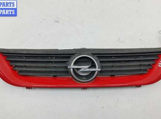 Решетка радиатора OP2380234 на Opel Vectra B (1995-2002)