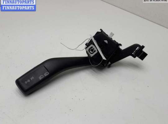 Переключатель поворотов VG2141342 на Volkswagen Golf-5