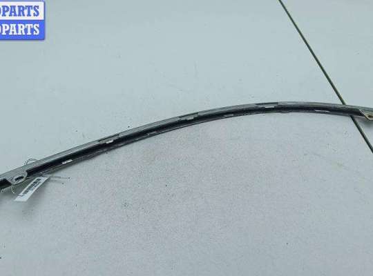 купить Ус под фару левый на Audi A6 C5 (1997-2005)