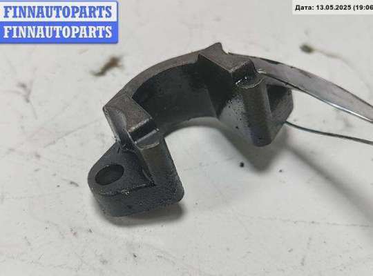 Скоба (кронштейн) крепления форсунки BM3034172 на BMW 3 E46 (1998-2006)