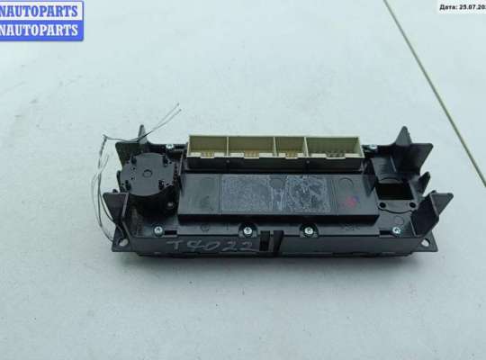 купить Переключатель отопителя на Volkswagen Passat B5