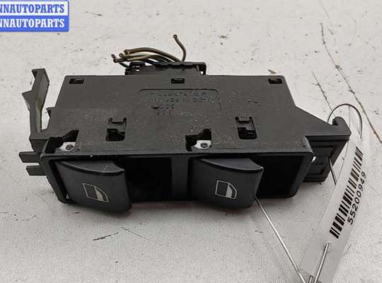 купить Кнопка стеклоподъемника переднего правого на BMW 3 E46 (1998-2006)