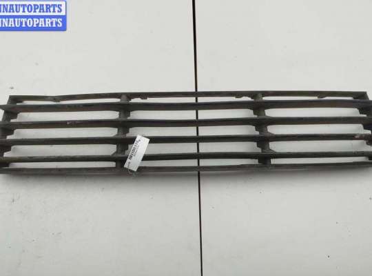 Купить Решётка (заглушка) в бампер на Volkswagen Passat B5+ (GP) Решётка (заглушка) в бампер VG2712270 на Volkswagen Passat B5+ (GP)
