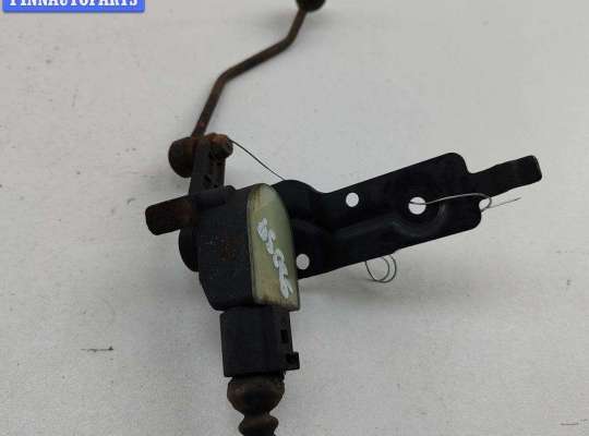 купить Датчик клиренса на Audi A6 C6 (2004-2011)