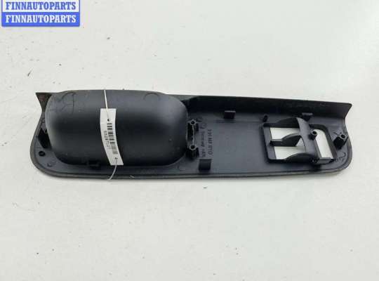 купить Ручка двери внутренняя передняя левая на Skoda Octavia mk1 (A4 1U) 1996-2010