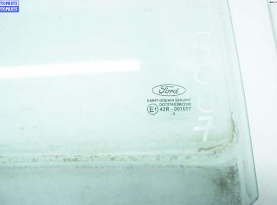 купить Стекло двери задней правой на Ford Focus II (2004-2011)