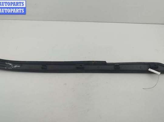 купить Молдинг лобового стекла на Mercedes Vito-1 W638 (1996-2003)