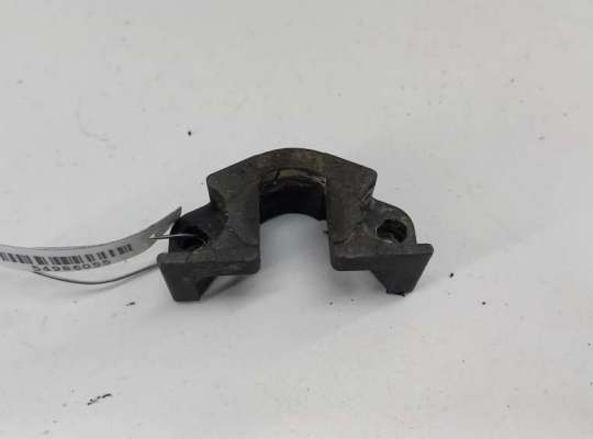 Скоба (кронштейн) крепления форсунки BM3147175 на BMW X3 E83 (2003-2010)