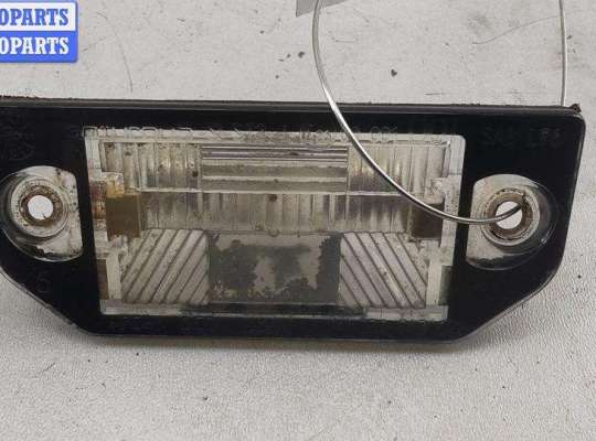 Купить Подсветка номера на Volkswagen Passat B5 Подсветка номера VG2585869 на Volkswagen Passat B5