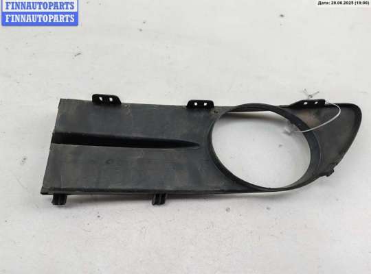 купить Рамка фары противотуманной правой на Renault Laguna II (2001-2007)