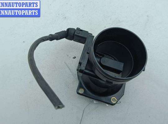 купить Расходомер (измеритель потока воздуха) на Volkswagen Passat B5+ (GP)