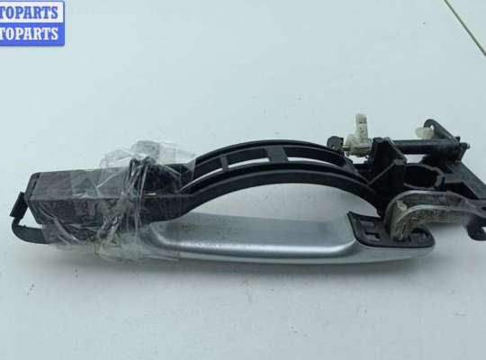 купить Ручка двери наружная передняя правая на Peugeot 307