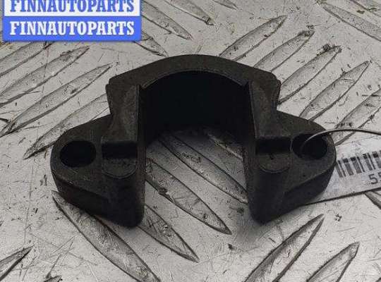 купить Скоба (кронштейн) крепления форсунки на BMW 5 E60/E61 (2003-2010)