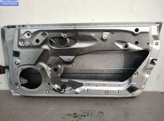 купить Дверь боковая передняя правая на Audi A4 B6 (2001-2004)