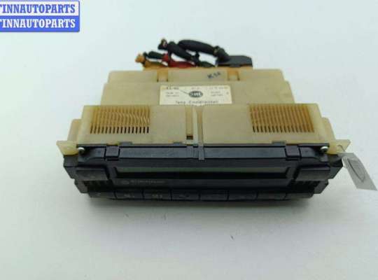 купить Переключатель отопителя на Volkswagen Passat B5