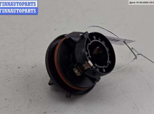 Патрон лампы указателя поворота MB1489162 на Mercedes C-Class W203 (2000-2006)