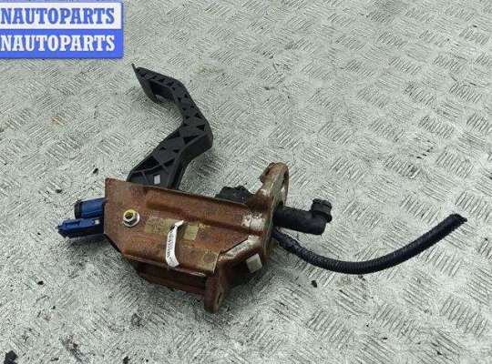 купить Педаль сцепления на Skoda Fabia mk2 (5J)