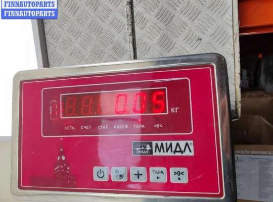 купить Датчик парковки (парктроник) передний на BMW 3 E90/E91/E92/E93 (2005-2013)