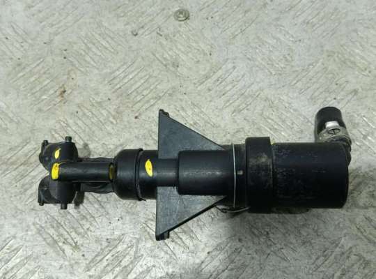 купить Форсунка омывателя фар на Audi A6 C5 (1997-2005)