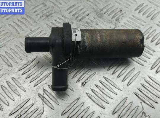 купить Насос водяной дополнительный на Volkswagen Transporter T4