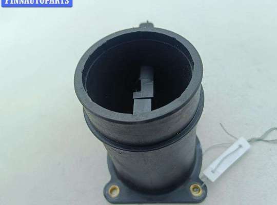 купить Расходомер (измеритель потока воздуха) на Nissan Primera P11 (1999-2002)