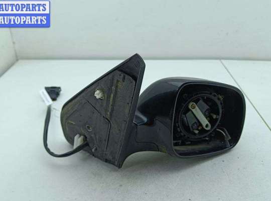купить Зеркало наружное правое на Volkswagen Golf-4