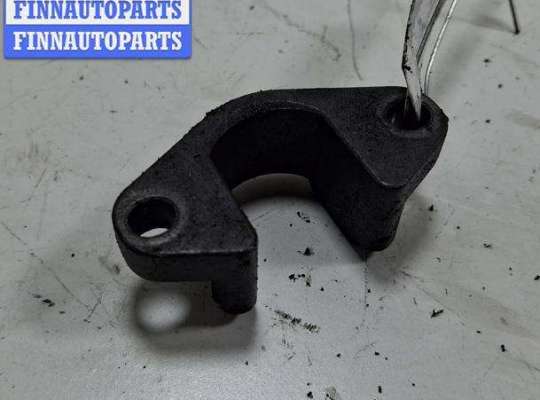 купить Скоба (кронштейн) крепления форсунки на BMW 3 E90/E91/E92/E93 (2005-2013)