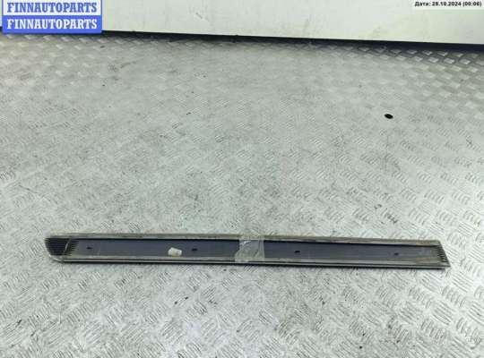 Молдинг на Opel Zafira B