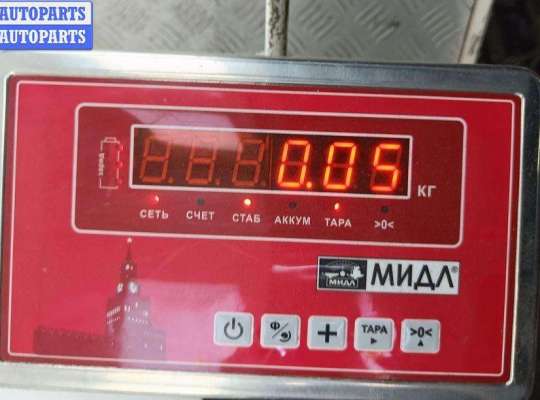 купить Кнопка стеклоподъемника переднего правого на Audi 100 C4 (1991-1994)