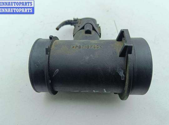 купить Расходомер (измеритель потока воздуха) на Mercedes C-Class W202 (1993-2000)