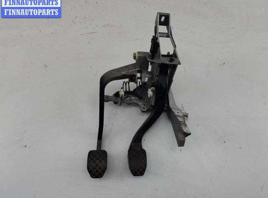 Купить Узел педальный на Volkswagen Passat B5+ (GP) Узел педальный VG2570682 на Volkswagen Passat B5+ (GP)