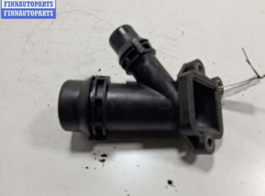 купить Фланец (тройник) системы охлаждения на BMW 3 E90/E91/E92/E93 (2005-2013)