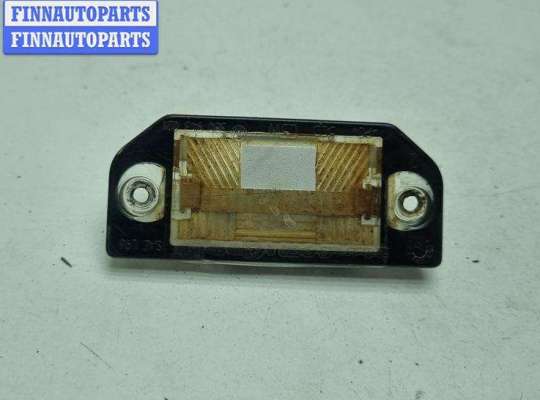 Купить Подсветка номера на Volkswagen Passat B5 Подсветка номера VG2710033 на Volkswagen Passat B5