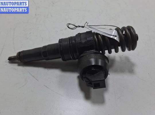 купить Форсунка топливная на Skoda Roomster