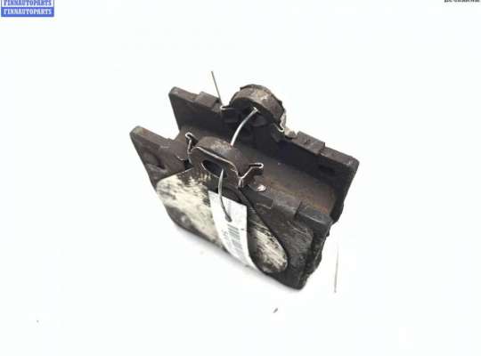 Колодки тормозные задние MB1488977 на Mercedes C-Class W203 (2000-2006)