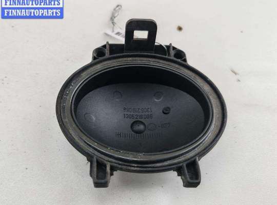 купить Крышка (заглушка) задняя фары правой на Mercedes C-Class W203 (2000-2006)