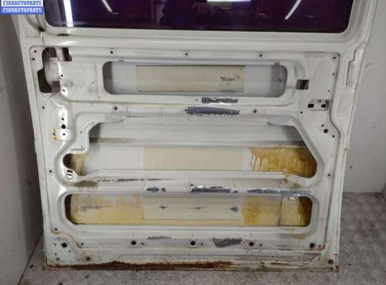 купить Дверь сдвижная правая на Volkswagen Transporter T4