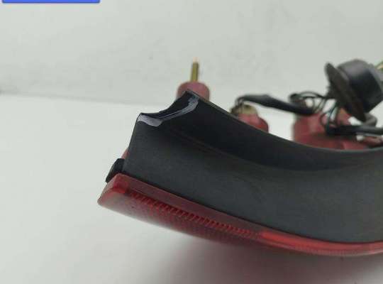 купить Фонарь задний правый на Ford Mondeo III (2000-2007)