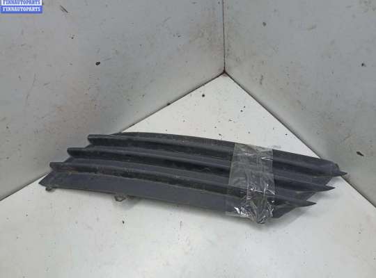 купить Решётка (заглушка) в бампер на Opel Astra H (2004-2009)