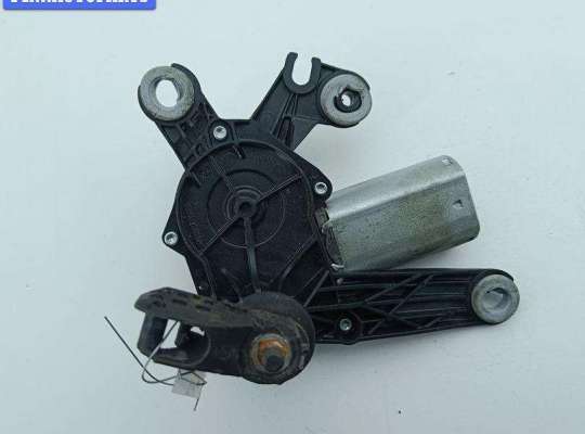 купить Двигатель стеклоочистителя заднего (моторчик дворников) на Citroen Xsara Picasso