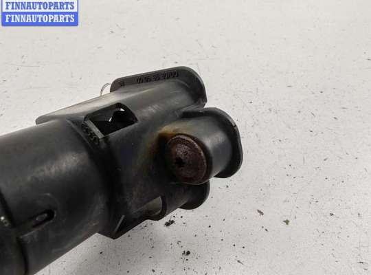 купить Форсунка омывателя фар на Audi A4 B6 (2001-2004)