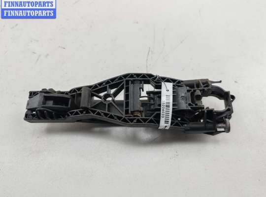 купить Ручка двери наружная передняя правая на Skoda Fabia mk1 (6Y)